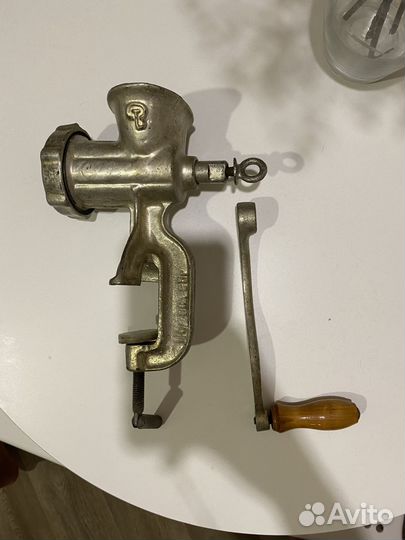 Мясорубка ручная СССР чугунная