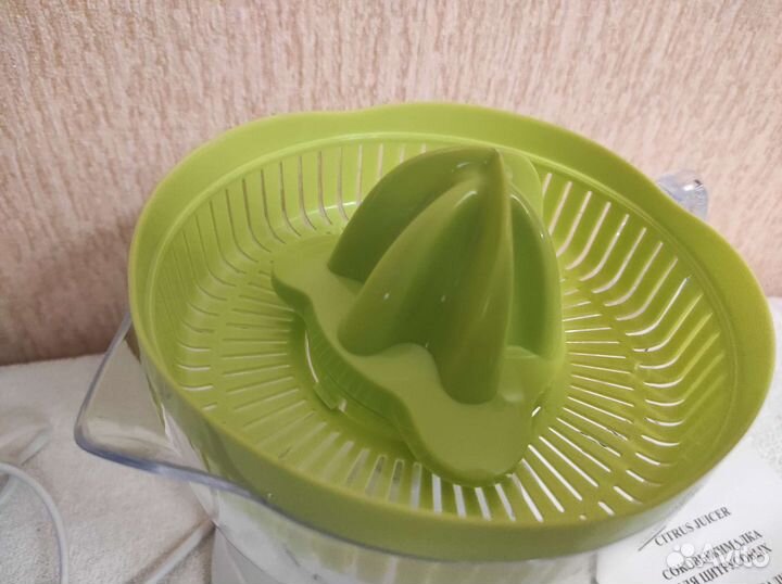 Соковыжималка saturn ST-FP0072