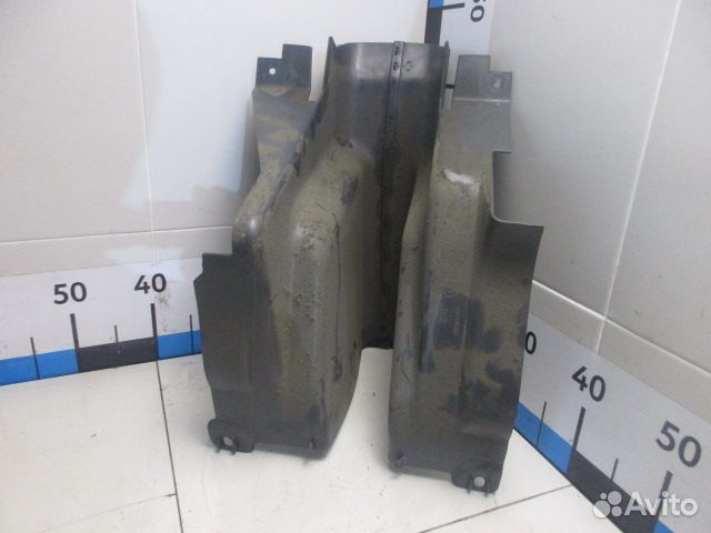 Кожух рулевой колонки нижний Volvo FM13 FH13