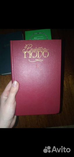 Продаю книги