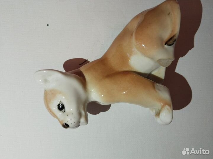 Фарфоровая статуэтка лфз Лев