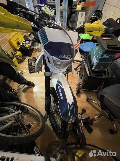 Эндуро Мотцыкл пит байк