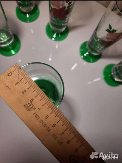 Набор фужеров, ведро для охлаждения