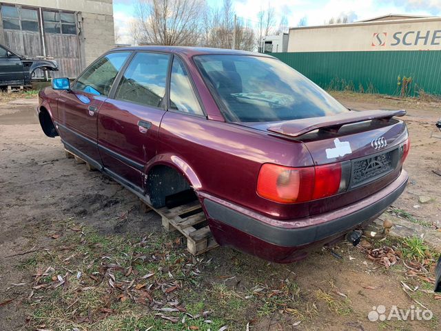 Audi 80 b4 1993г 1.9д 1z 90л\с Элементы кузова