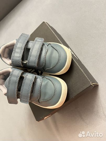 Кеды Adidas для мальчика 23