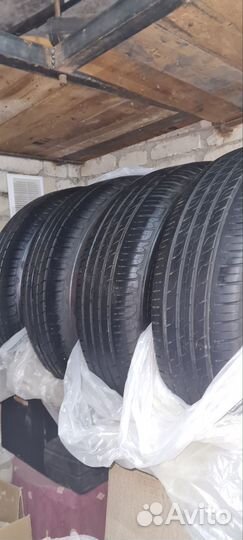 Goodyear EfficientGrip Performance SUV 225/55 R19