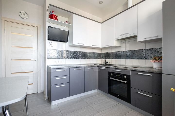 1-к. квартира, 41 м², 9/16 эт.