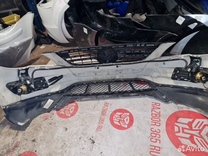 Бампер передний Volkswagen Tiguan cawa 2010