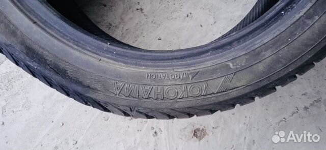 Yokohama 104ZR 235/45 R17