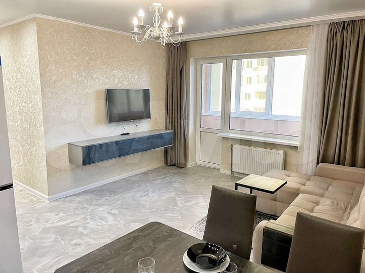 2-к. квартира, 65 м², 9/25 эт.