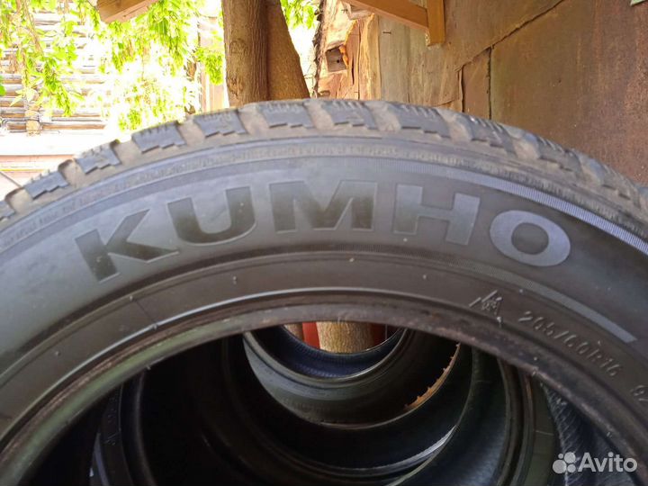 Kumho WinterCraft WP72 205/60 R16