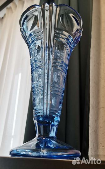 Ваза цветное стекло Германия Арт-Деко