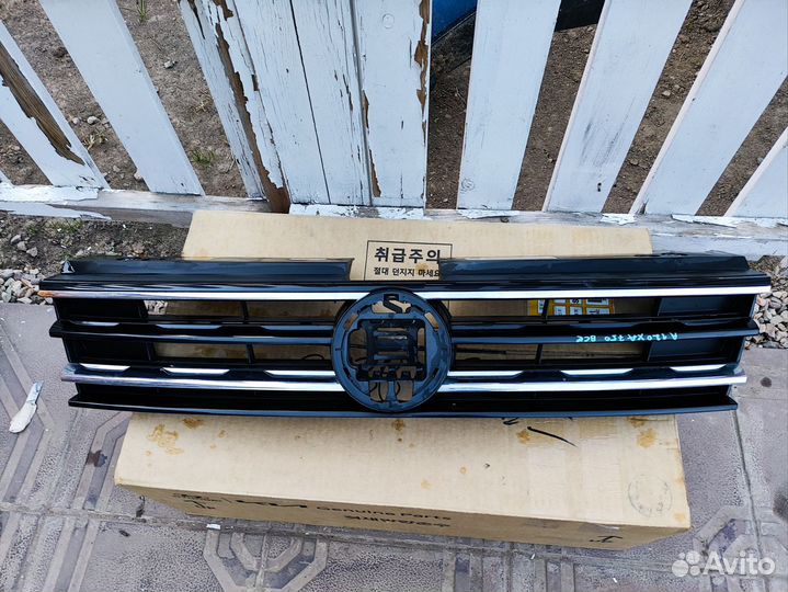 Решетка радиатора Volkswagen Tiguan 2 2016+