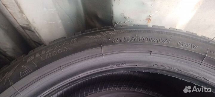 Bridgestone Blizzak LM-005 215/40 R17 87V