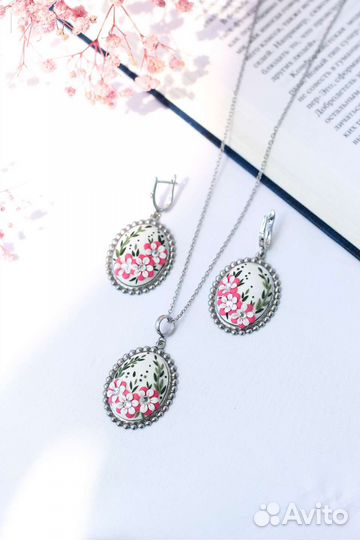 Серьги ручной работы из полимерной глины с цветами