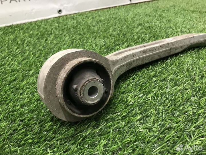 Рычаг подвески нижний передний правый Audi A6 С6