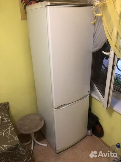 Холодильник