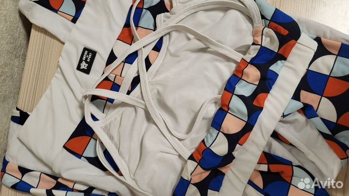 Спортивная одежда пакетом бренд