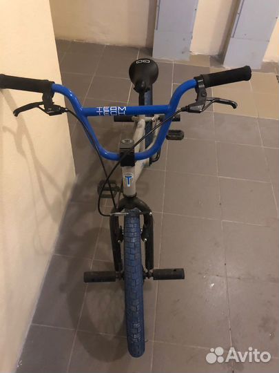 Трюковой велосипед bmx