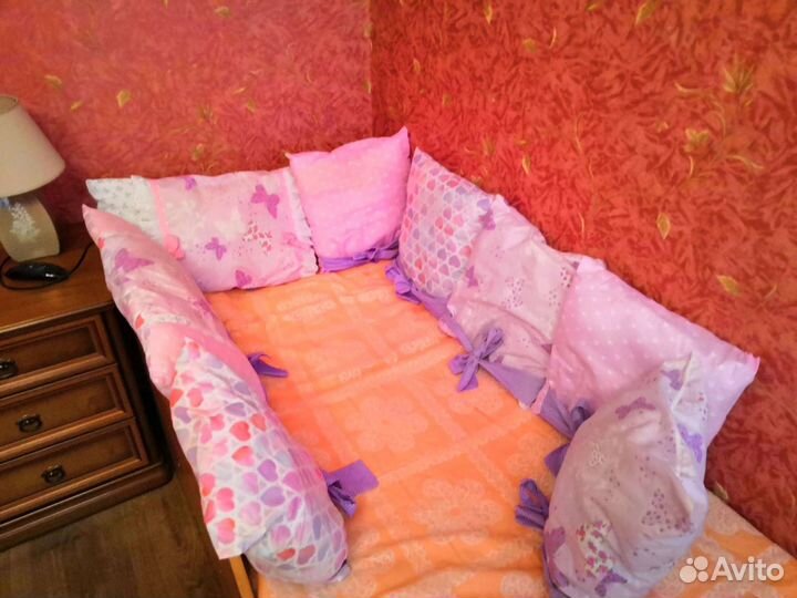 Бортики на кроватку