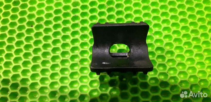 Кронштейн радиатора Chevrolet Cruze I Рестайлинг