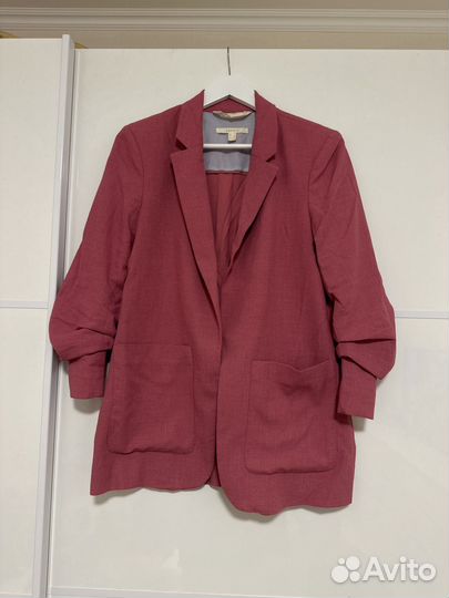 Пиджаки и жакеты женские 48 50