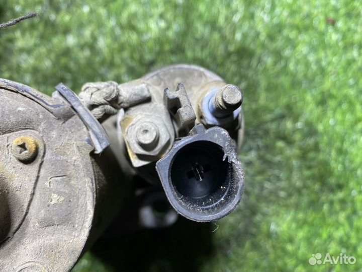 Стартер VW Passat B6