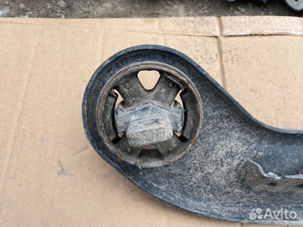 Рычаг задний продольный Kia Sportage 4 QL