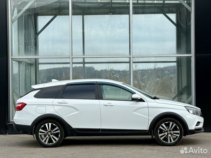 LADA Vesta Cross 1.8 МТ, 2018, 108 000 км