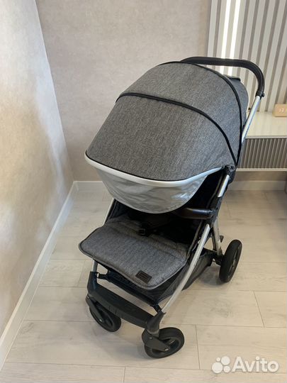 Коляска oyster zero