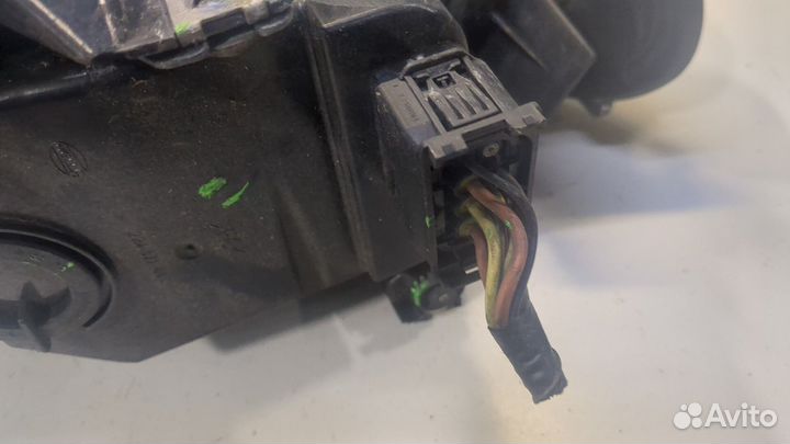 Фара (передняя) BMW X5 E53, 2004