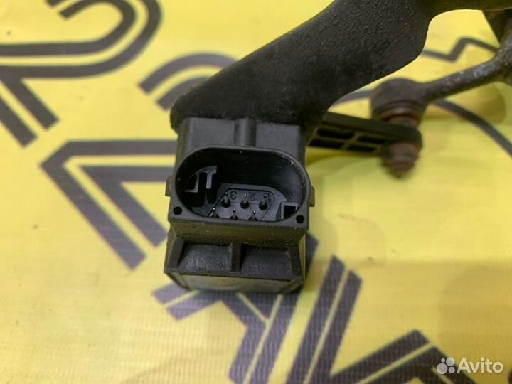 Датчик положения кузова Bmw X5 E53 M54B30