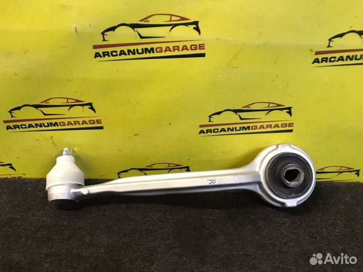 Рычаг верхний передний правый Mercedes