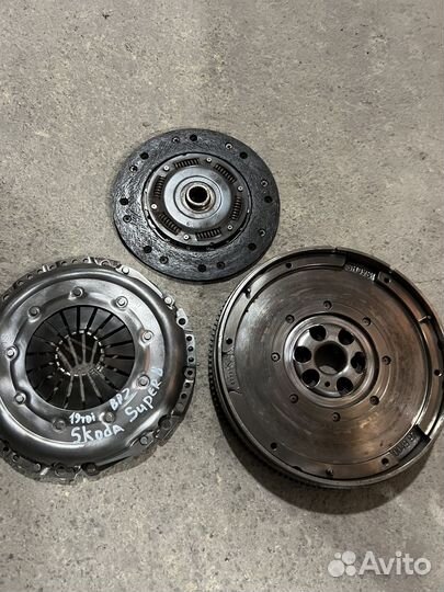 Маховик 2ух массовый Skoda SuperB 1.9tdi BPZ