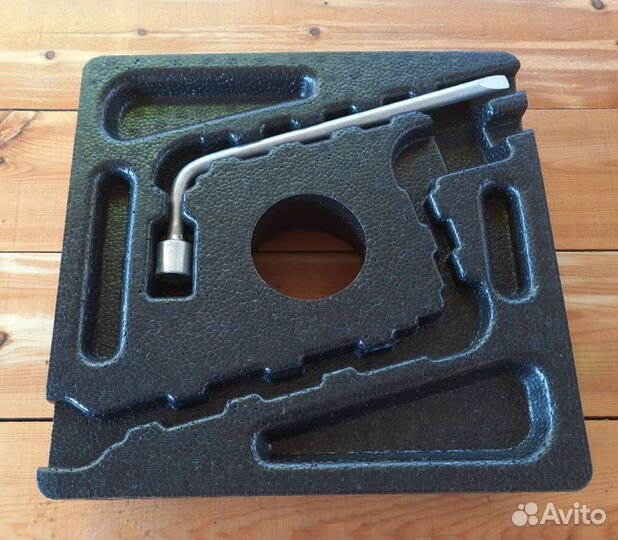 Ящик инструмента в багажник Аллион 240