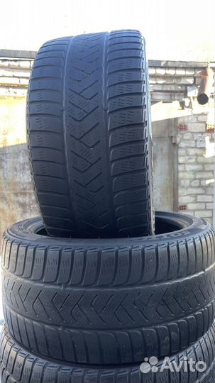 Pirelli Winter Sottozero 3 225/45 R17 и 245/40 R17