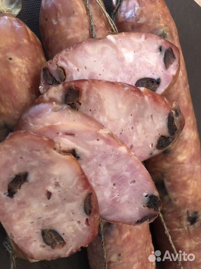 Колбаса ветчинная с черносливом Доставка