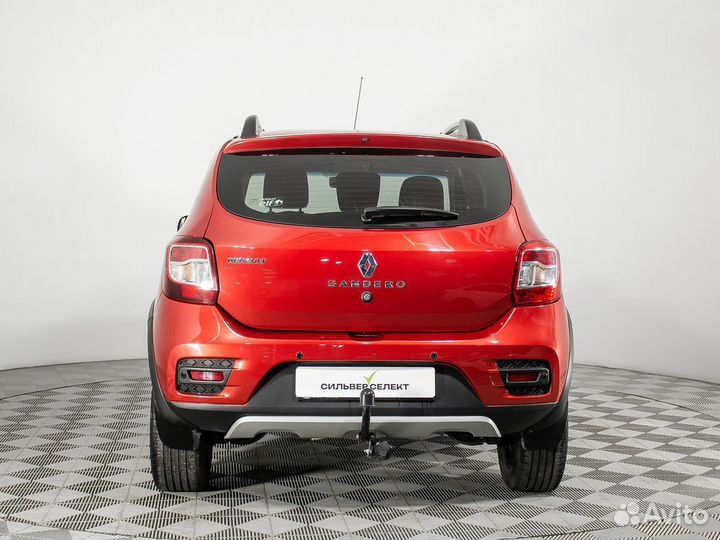 Renault Sandero Stepway 1.6 МТ, 2018, 70 104 км