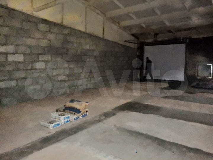 Свободного назначения, 300 м²