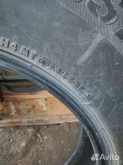 Bridgestone Blizzak Spike-01 245/70 R16 107T