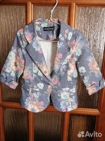 Джинсовая куртка