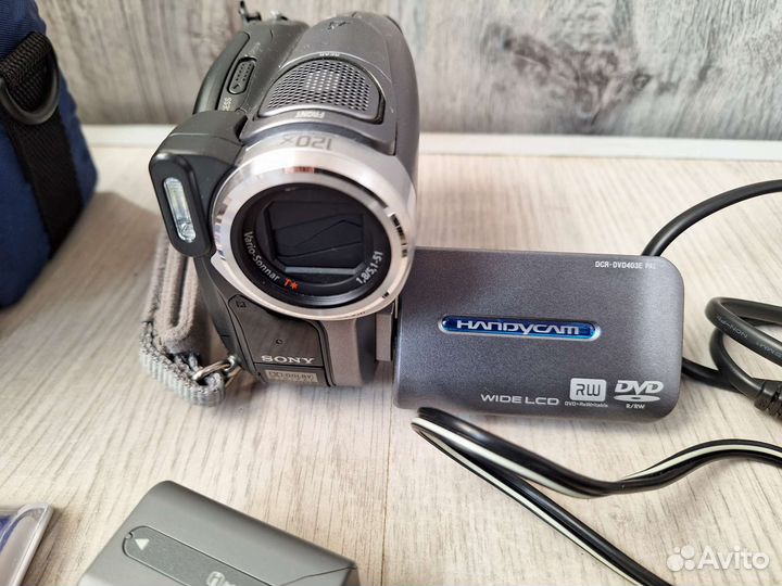 Видеокамера sony handycam