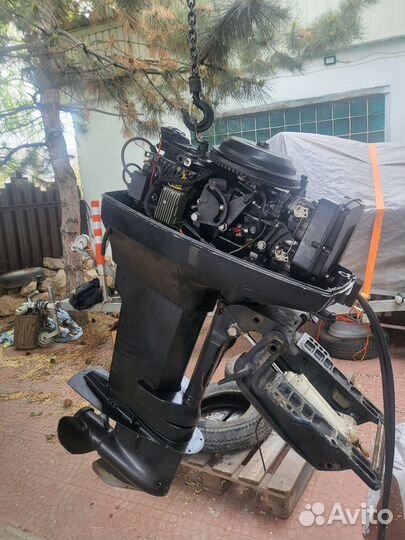 Подвесной лодочный мотор 40 л.с