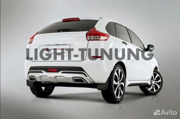 Накладка на задний бампер LADA X-Ray в цвет