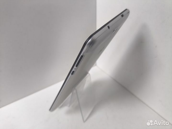 Планшет с SIM-картой BQ BQ-8077L Exion Plus 3/32 GB