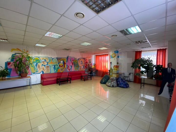Комната 20 м² в > 9-к., 4/5 эт.