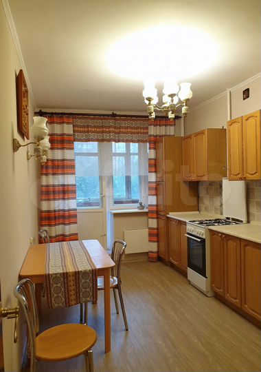 2-к. квартира, 74,1 м², 3/10 эт.