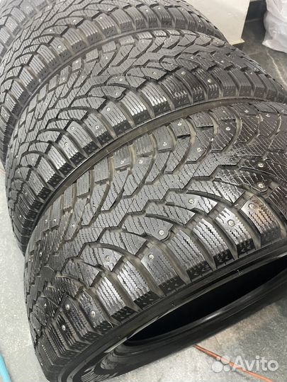 Pirelli Formula Ice 235/65 R17