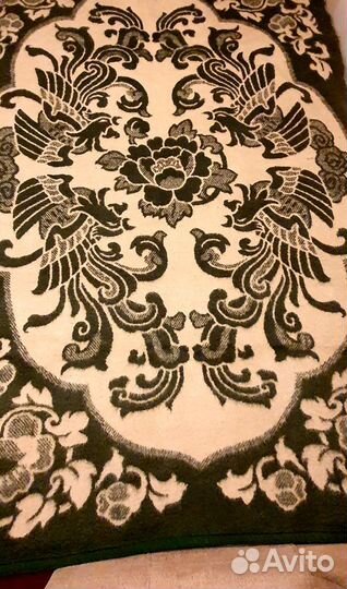 Два одеяла из натуральной шерсти