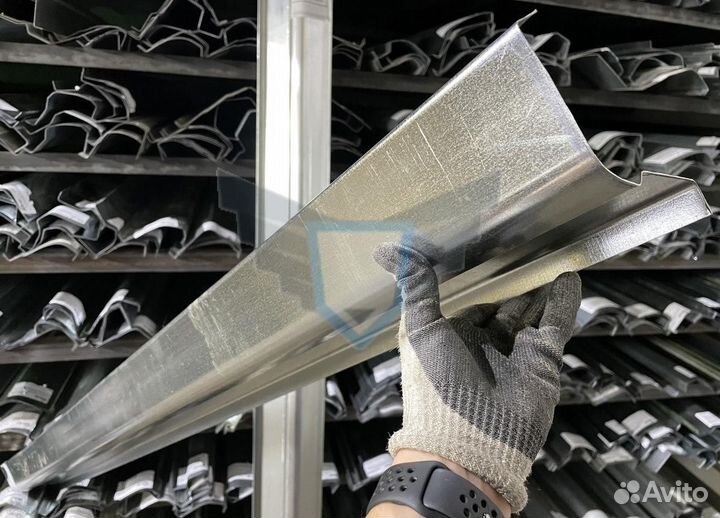 Порог правый Lexus IS, Toyota Altezza 1998-2005 (1мм)